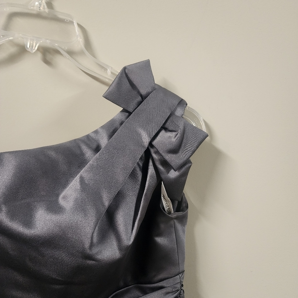 💘Davids Bridal Grayish Silver Shiney One Shoulder Formal Dress for Events Sz 4 - Picture 3 of 9